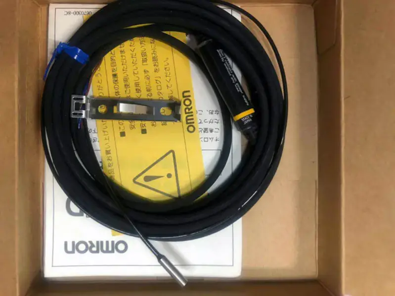 Omron E2EC-CR8D1