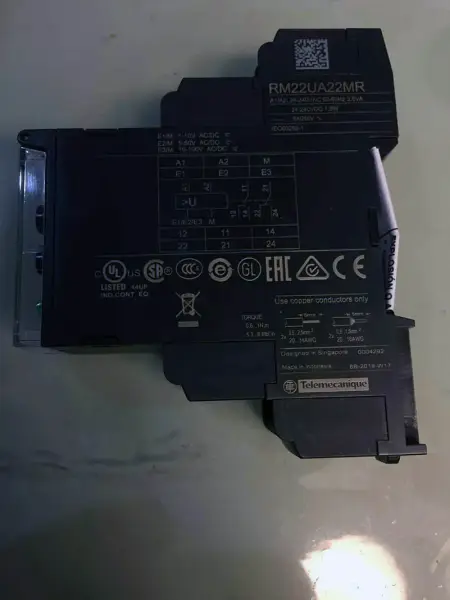 Schneider RM22UA22MR