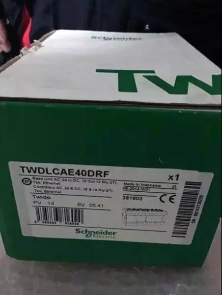 Schneider TWDLCAE40DRF