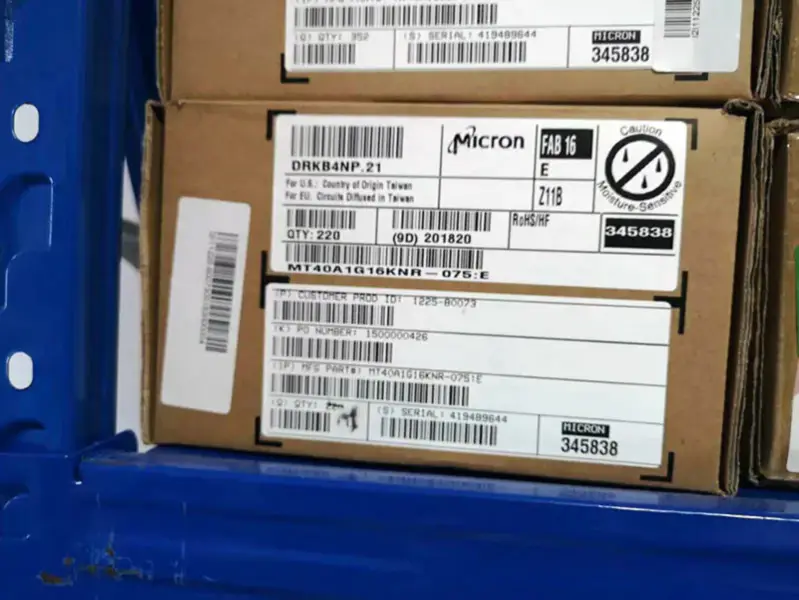 Micron MT40A1G16KNR-075:E