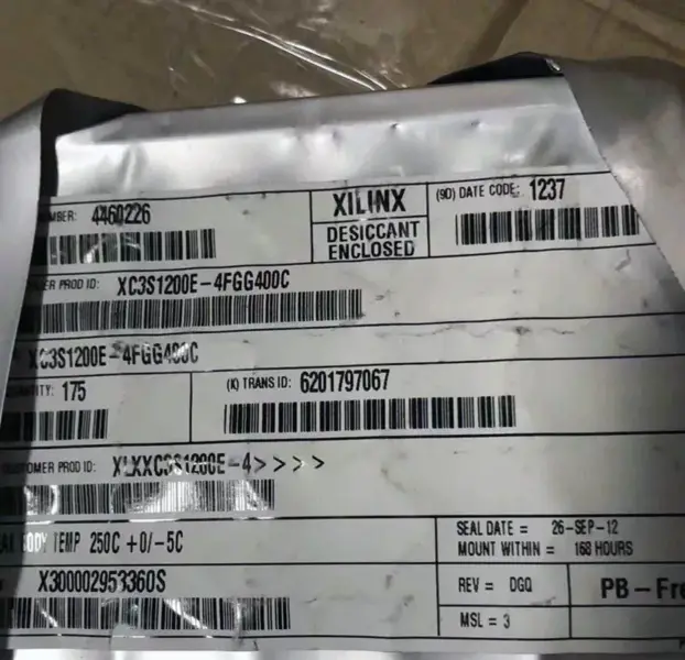 Xilinx XC3S1200E-4FGG400C