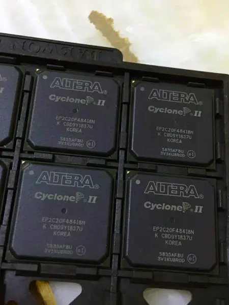 Altera EP2C20F484I8N