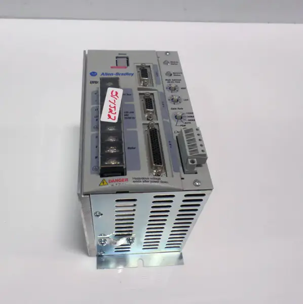 Allen-Bradley 2098DSD005DN