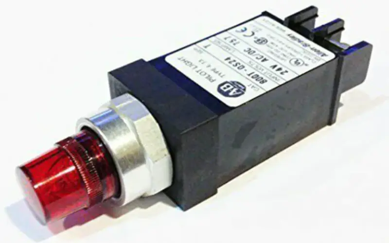 Allen-Bradley 800TQS24R