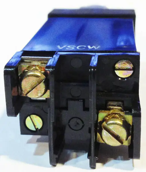 Allen-Bradley 800TQS24R