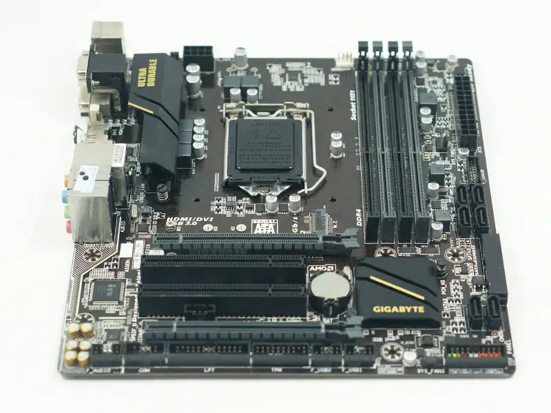 Základní deska Gigabyte GA-B150M-D3H