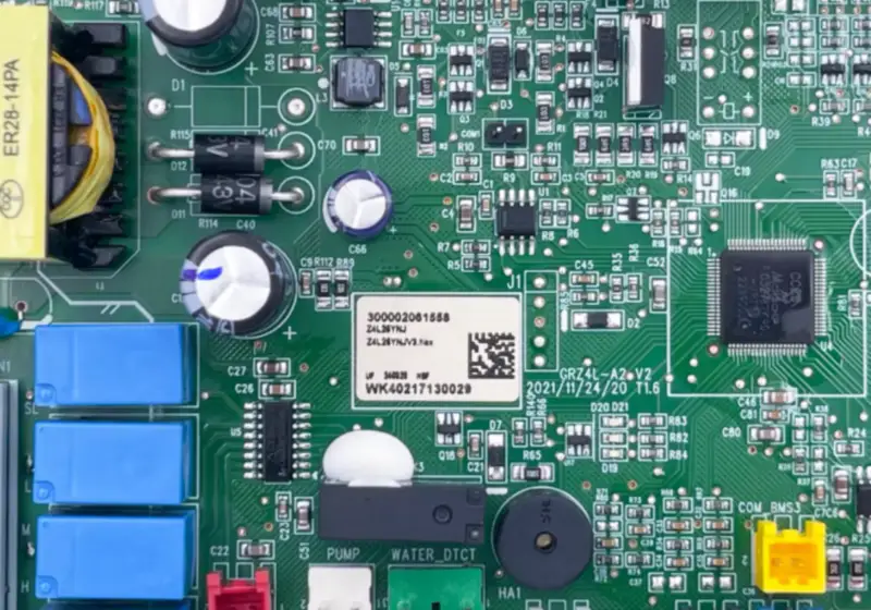 Řídicí deska vnitřní jednotky klimatizace Gree Z4L25YN Obvod PCB 300002061558