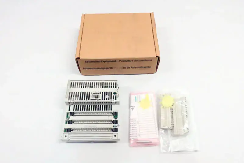 SCHNEIDER 170ADO83030