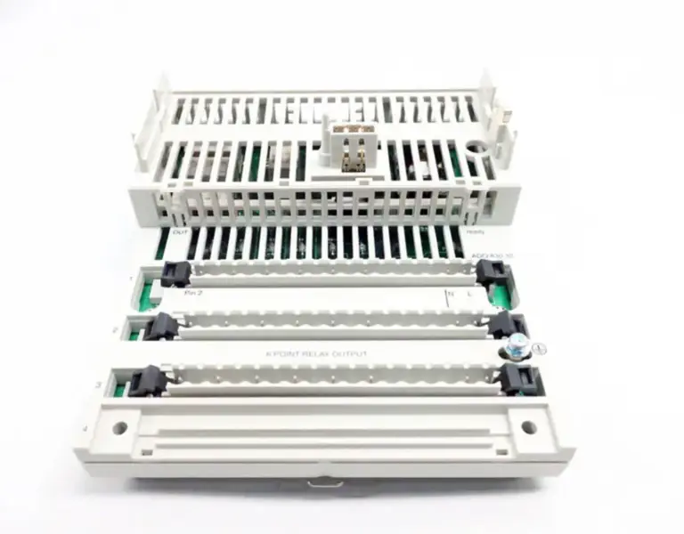 SCHNEIDER 170ADO83030