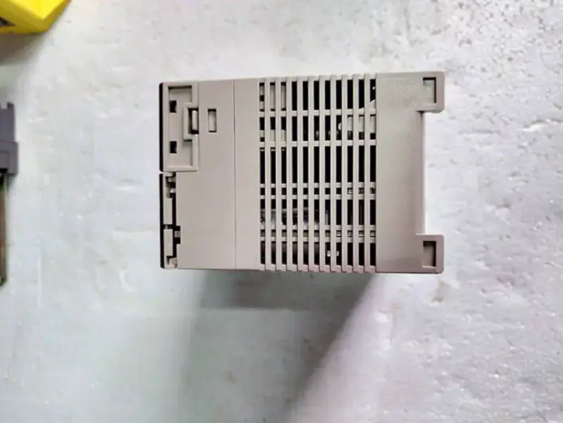 Omron CS1H-CPU64H