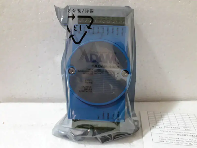 Advantech ADAM-4060