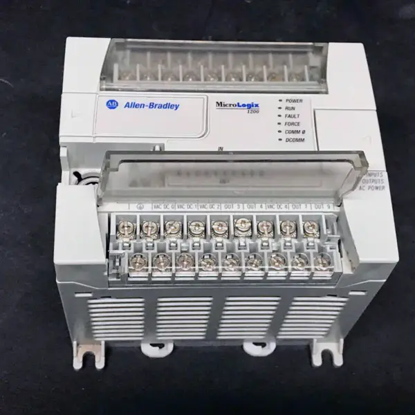Allen-Bradley 1762-L24AWAR