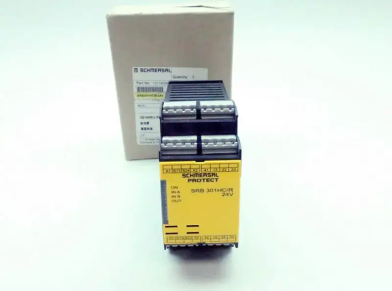 Bezpečnostní řídicí jednotka SCHMERSAL SRB301HC/R-24V