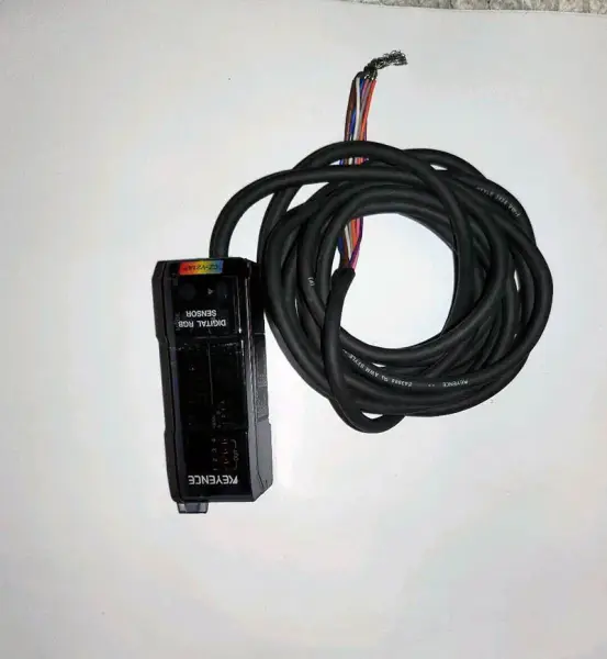 KEYENCE CZ-V21AP