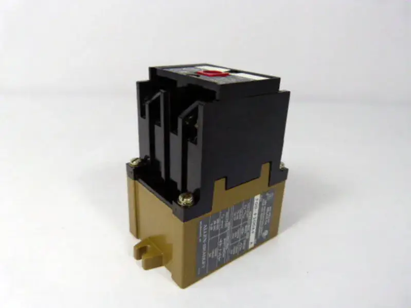 Allen-Bradley 700P200A4