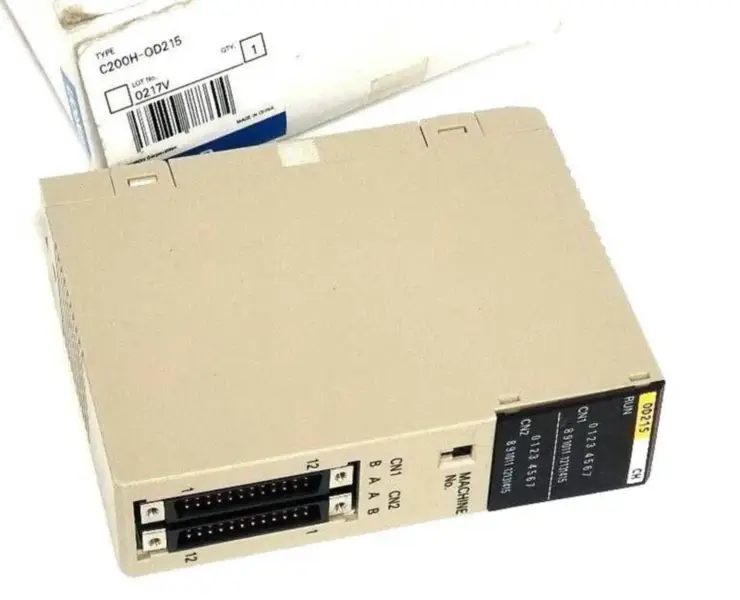 Modul PLC Omron C200H-OD215