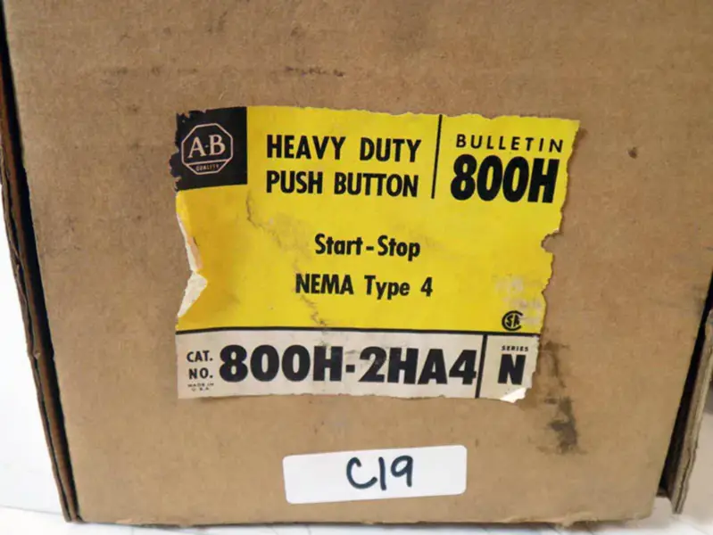 Allen-Bradley 800H2HA4