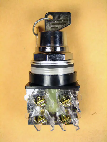 General Electric CR104PSK63A91C