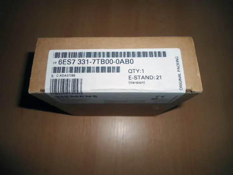 Siemens 6ES7331-7TB00-0AB0