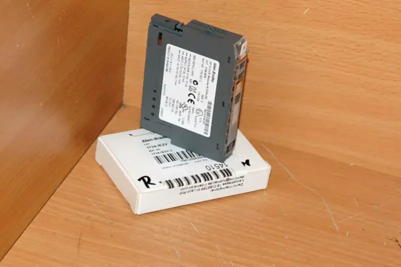 Allen-Bradley 1734-IE2V