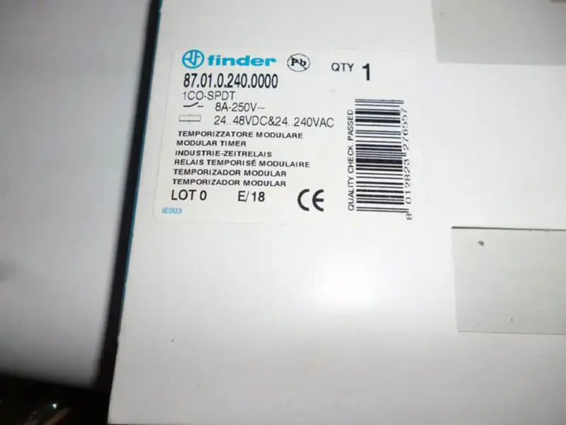 Finder 87.01.0.240.0000