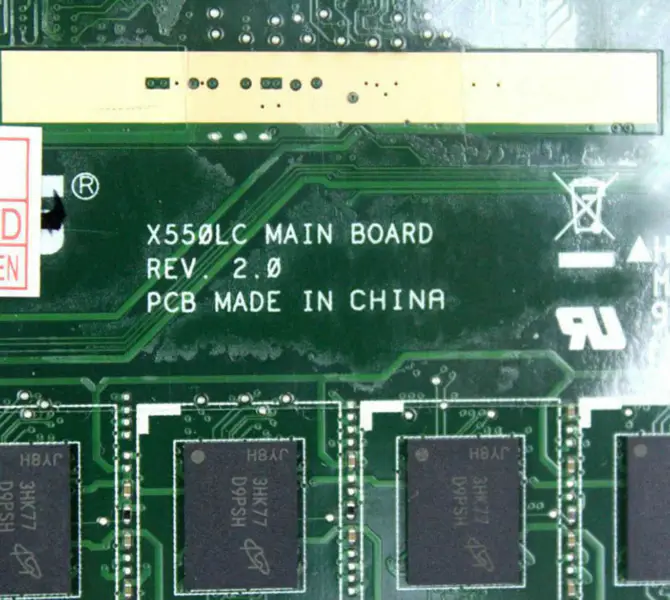 Základní deska Asus 60NB02H0-MBI100 ATX
