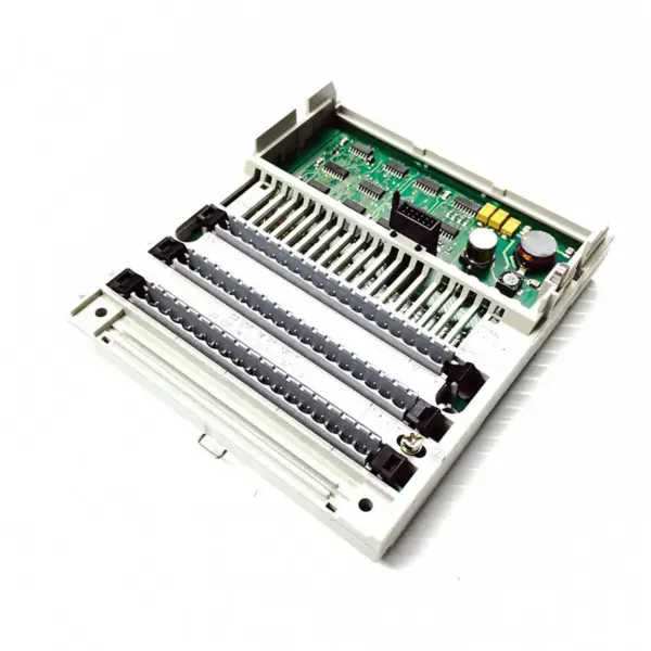 Schneider Automation 170ADM37010