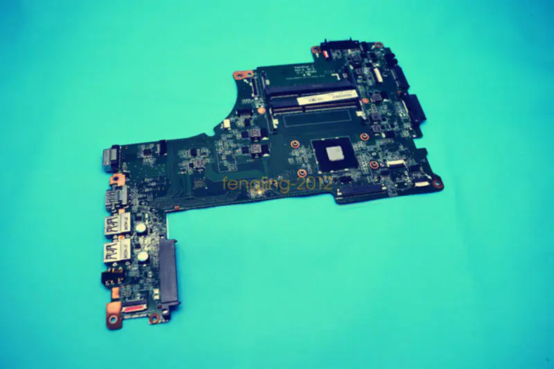 Základní deska Toshiba A000301400