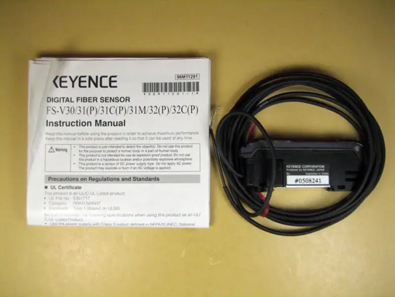 KEYENCE FS-V32