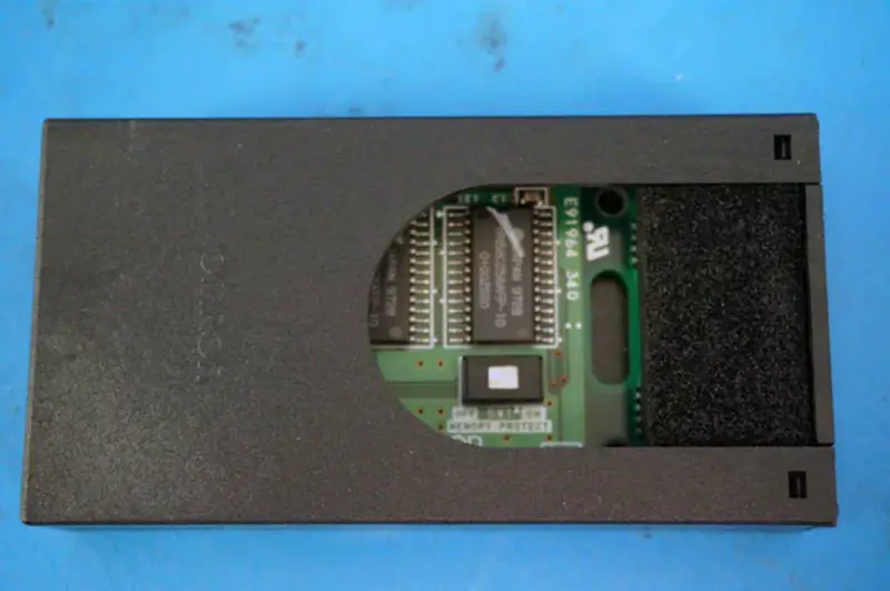OMRON C200HW-ME64K