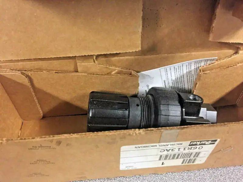 Parker 06R113AC