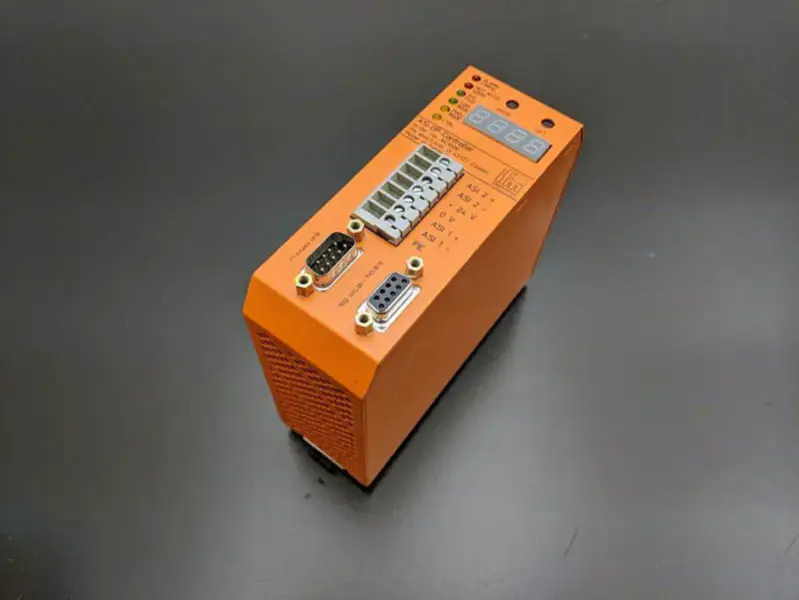 IFM AC1006