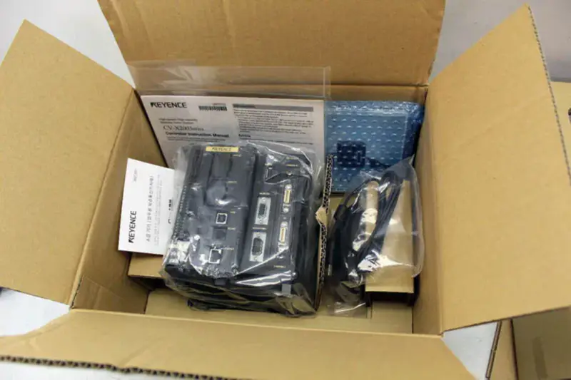 Keyence CV-X252AP