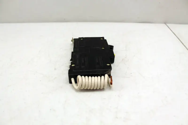Square D QOB120GFI