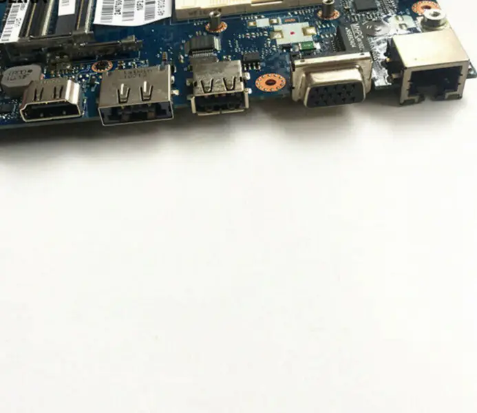Základní deska Lenovo NIWE2LA-5752P LA-5754P Z565 ATX