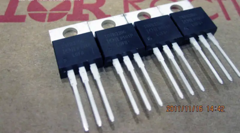 S29GL01GS10FHI010 GL01GS10FHI01 Zaručeně skladem FLASH Memory ping Emax 5ks/LOT