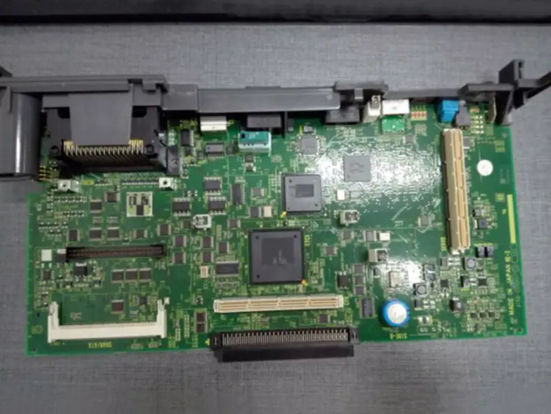 Základní deska s plošnými spoji FANUC A16B-3200-0711