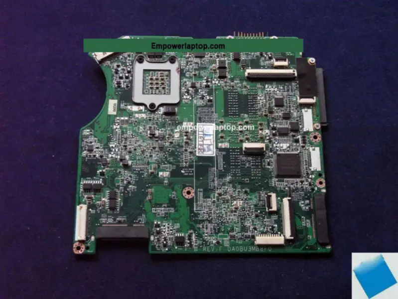 Základní deska Toshiba A000062290 T135 DA0BU3MB8F0