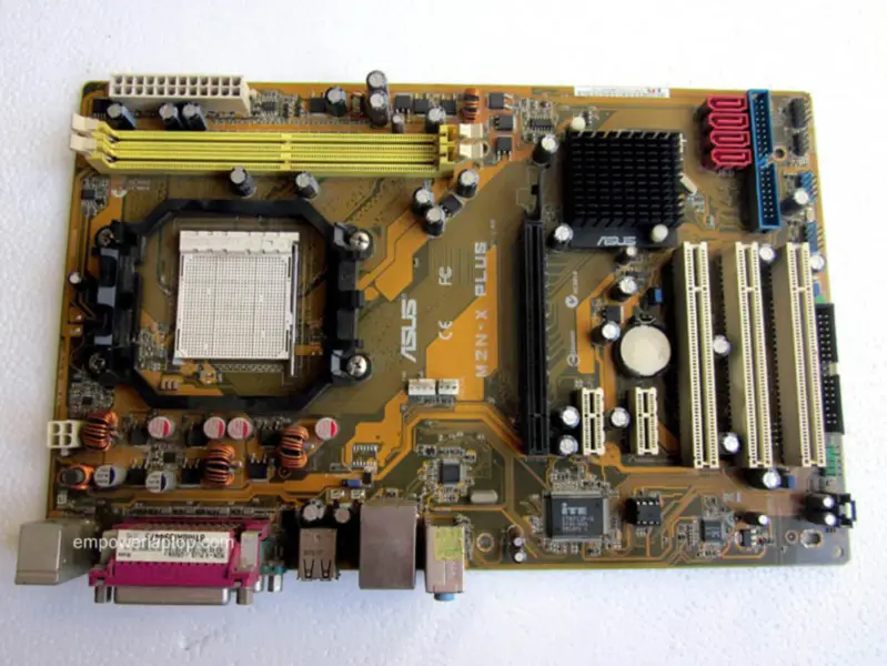 Základní deska Asus M2N-X PLUS AM2+