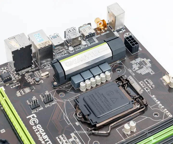 Základní deska Gigabyte GA-G1.Sniper B5 G1.Sniper B5 LGA 1150 ATX