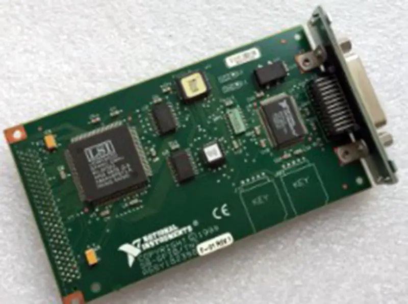 NI Industrial NI SB-GPIB/TNT 182390F-01 REV.1 182392C-01 Deska rozhraní IEEE 488 pro průmyslovou základní desku Sun Workstation