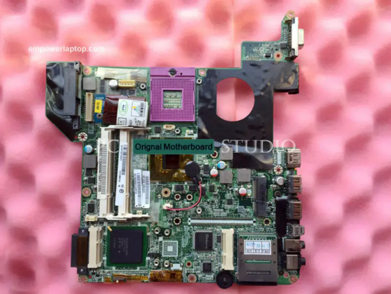Toshiba základní deska A000027030 DA0TE1MB8F0 M300 M305 GL960 bez slotu pro GPU CPU