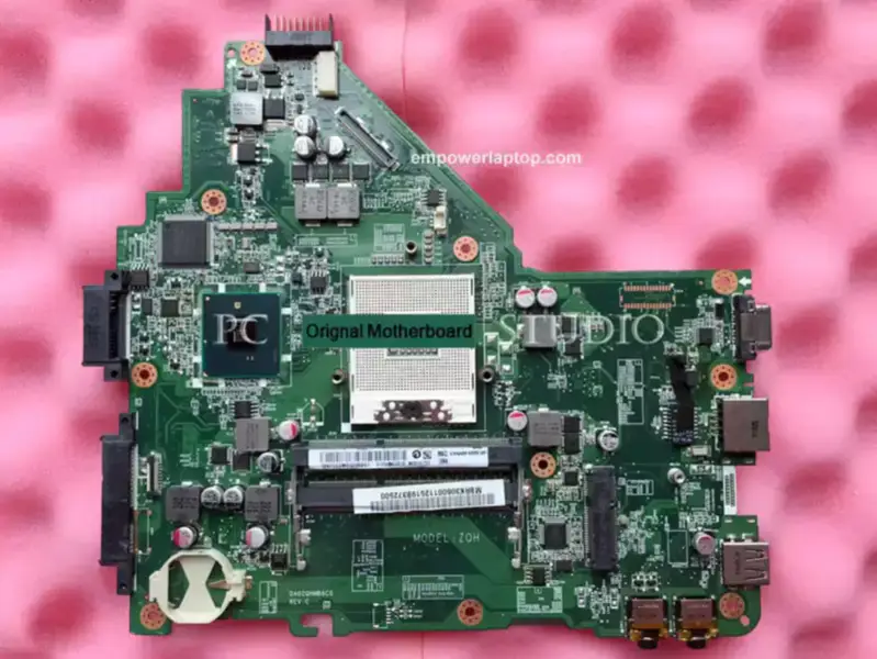 Základní deska Acer MBRK306001 DA0ZQHMB6C0 4339 Intel s989 MB.RK306.001