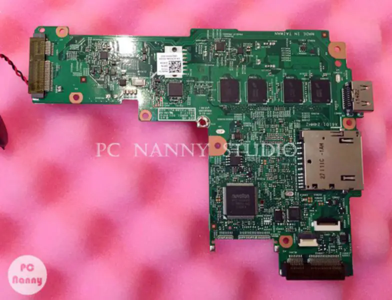 Základní deska Dell 0CRY0N ST Intel 1,5 GHz CRY0N Intel GMA 600
