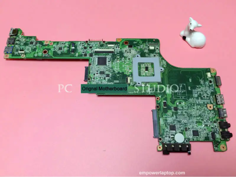 Toshiba základní deska A000090770 DA0TE7MB8E0 E305 Intel hm65 s989