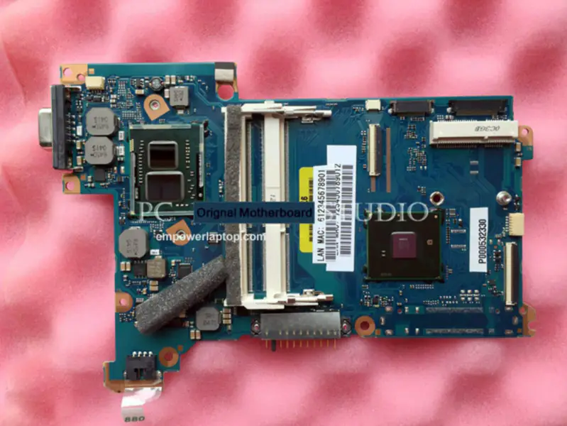 Základní deska Toshiba PORTEGE R705 I3-350M P000532330