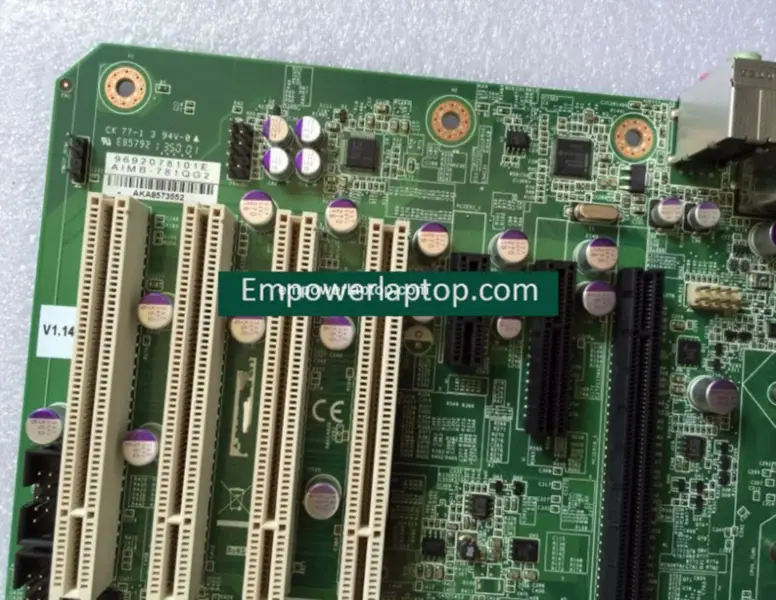 Advantech AIMB-781 REV.A1 AIMB-781QG2 průmyslová základní deska