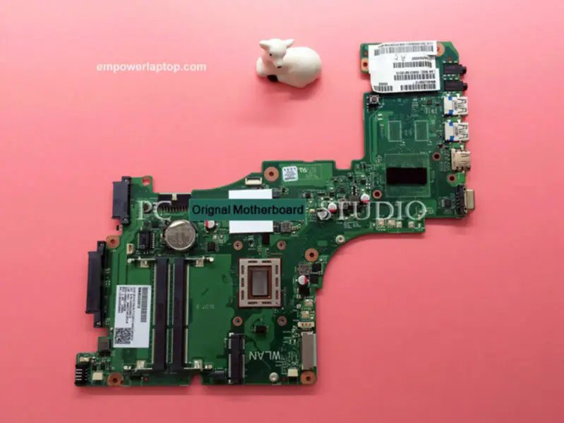 Základní deska Toshiba V000318020 6050A2556001 S50 S50DT-A s procesorem A6-5345M