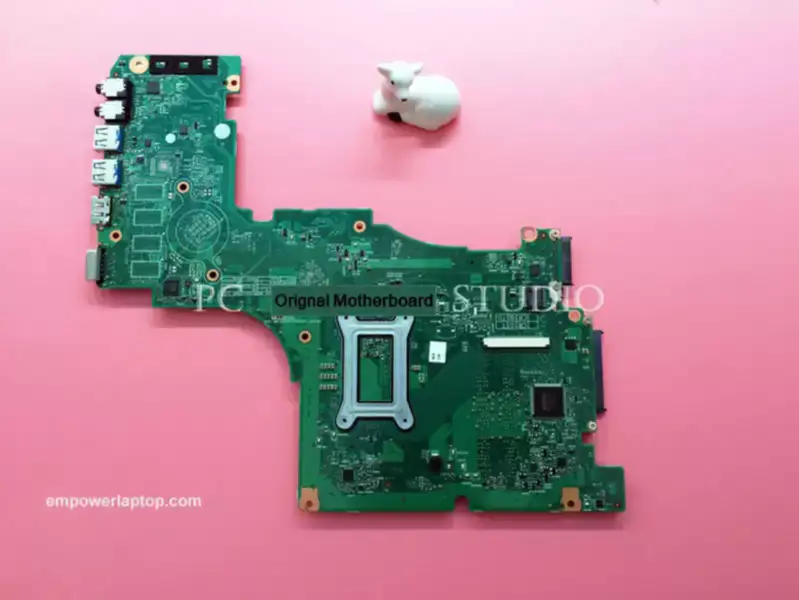 Základní deska Toshiba V000318210 6050A2556501 L55 L55-A s I3-4010 1,7 GHz