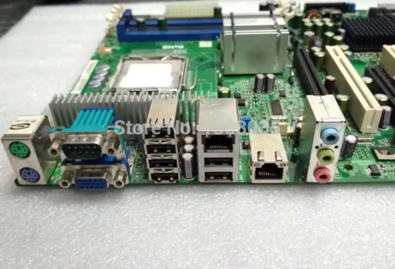 Vestavná základní deska C2SBC-Q pro serverové pracovní stanice LGA 775 5*PCI